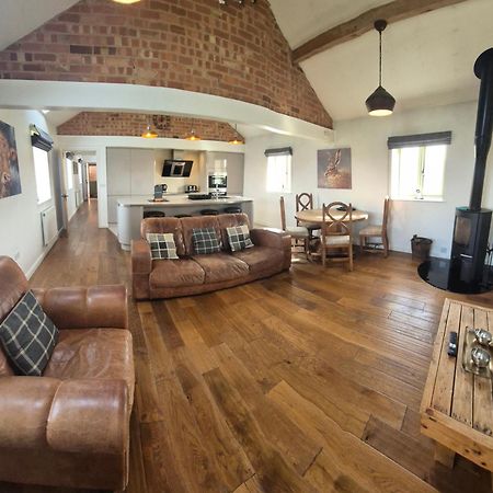 Bowland Breaks-A Luxury Barn Conversion With Optional Hot Tub, Log Burner And Countryside Views Longridge Zewnętrze zdjęcie