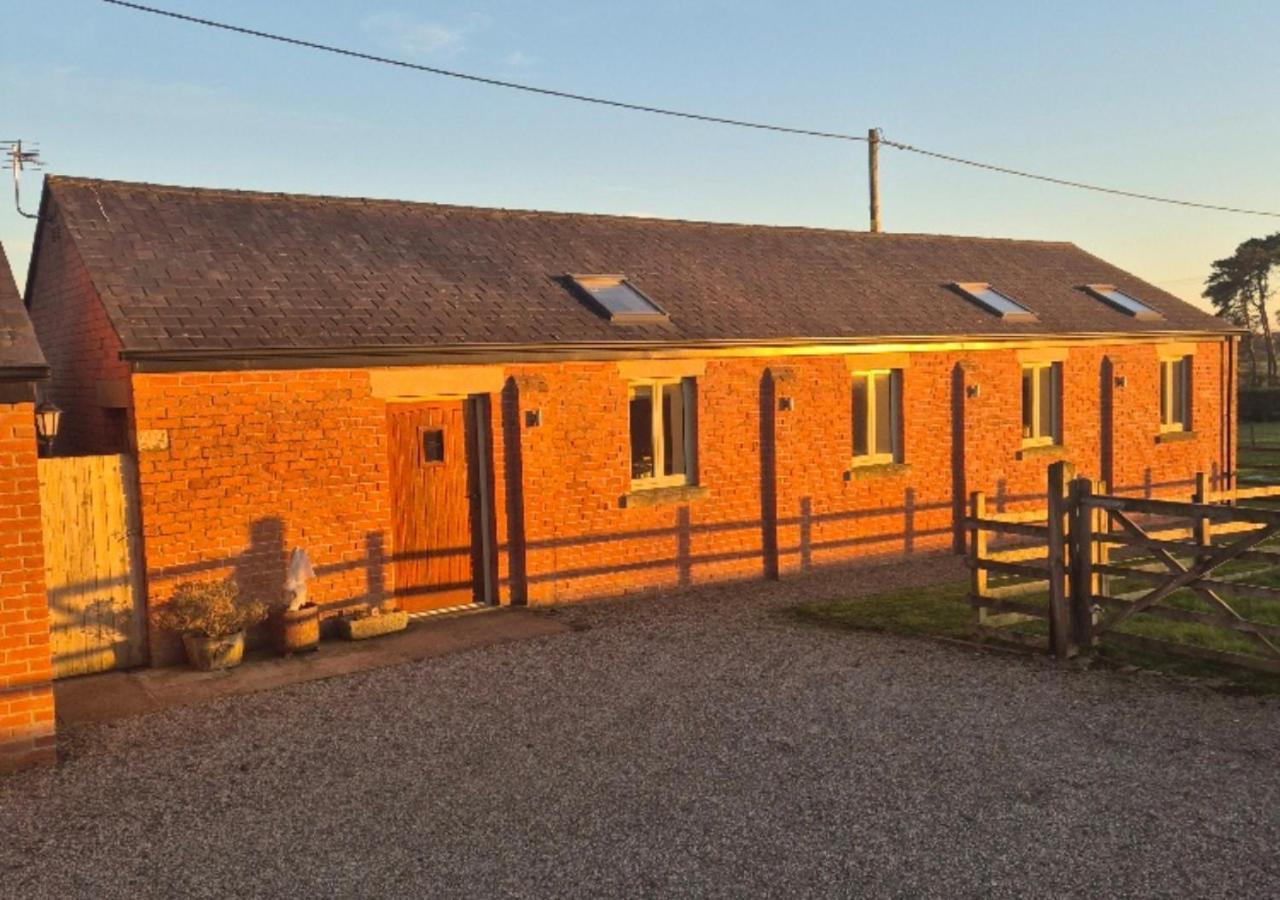 Bowland Breaks-A Luxury Barn Conversion With Optional Hot Tub, Log Burner And Countryside Views Longridge Zewnętrze zdjęcie